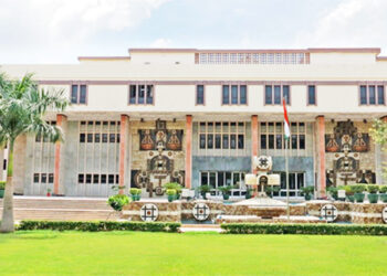 शारीरिक संबंध शब्द का मतलब बलात्कार नहीं, पोक्सो अधिनियम के तहत दोषी व्यक्ति को दिल्ली हाई कोर्ट ने बरी किया